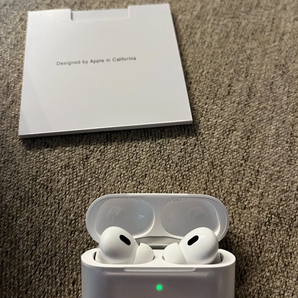 Apple AirPods Pro 2 with Charging Case - White